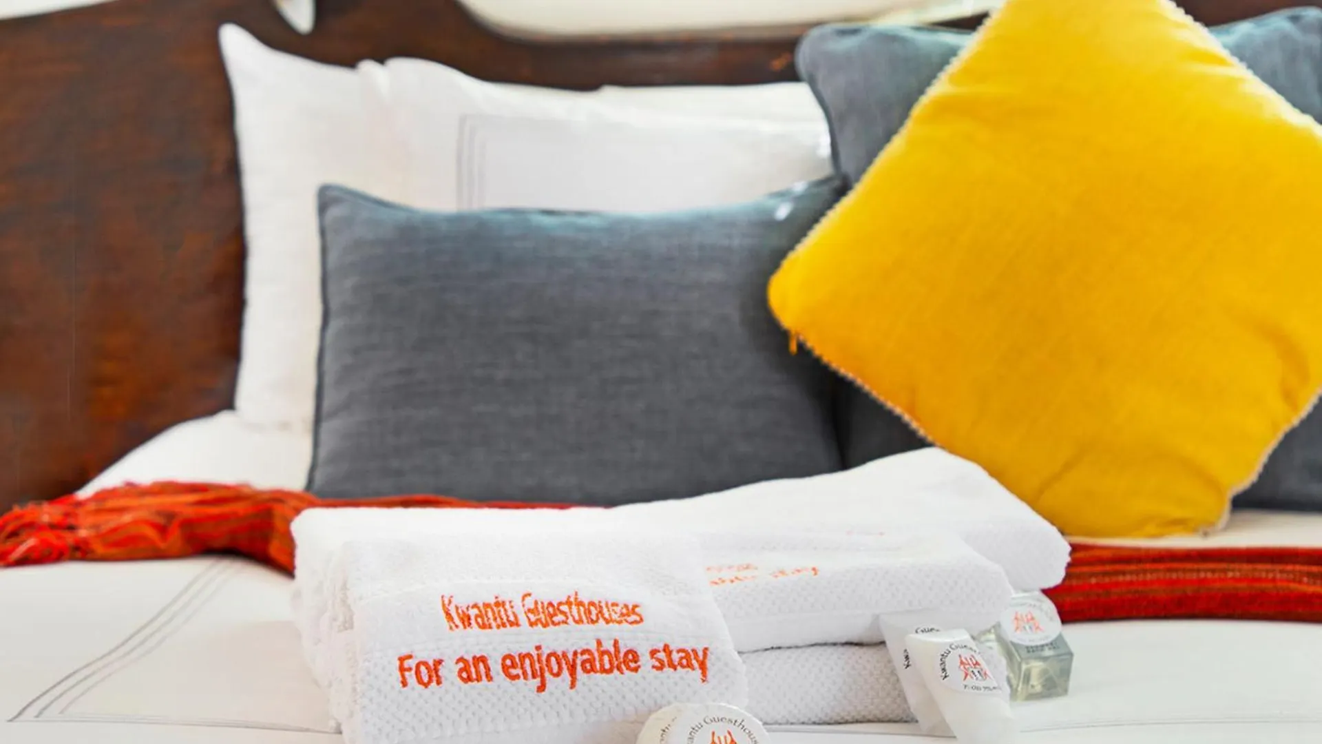 Kwantu Guesthouses Le Cap Couette-café